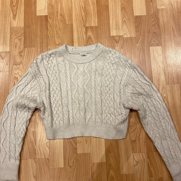 to cropped - Picture 1 of 1